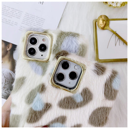 Luxury Leopard Winter Warm Plush Phone Case for iPhone